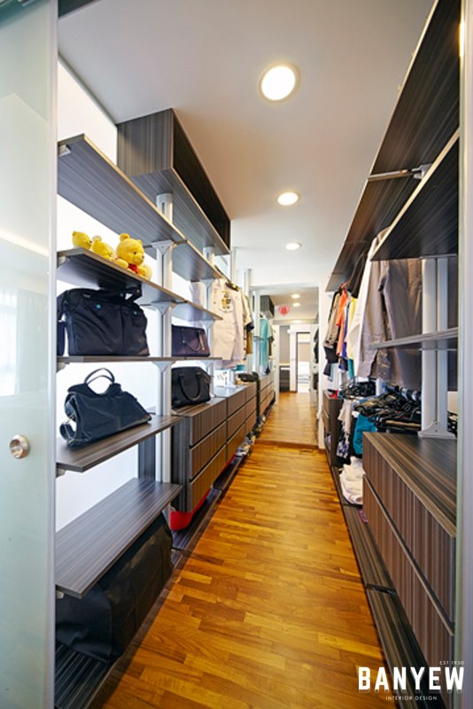 walk-in wardrobe, luxury interior design
