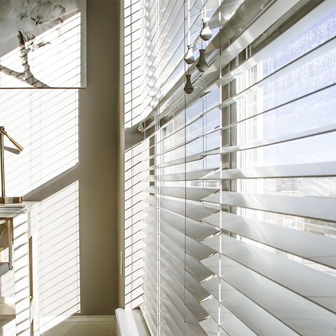 curtains and blinds header